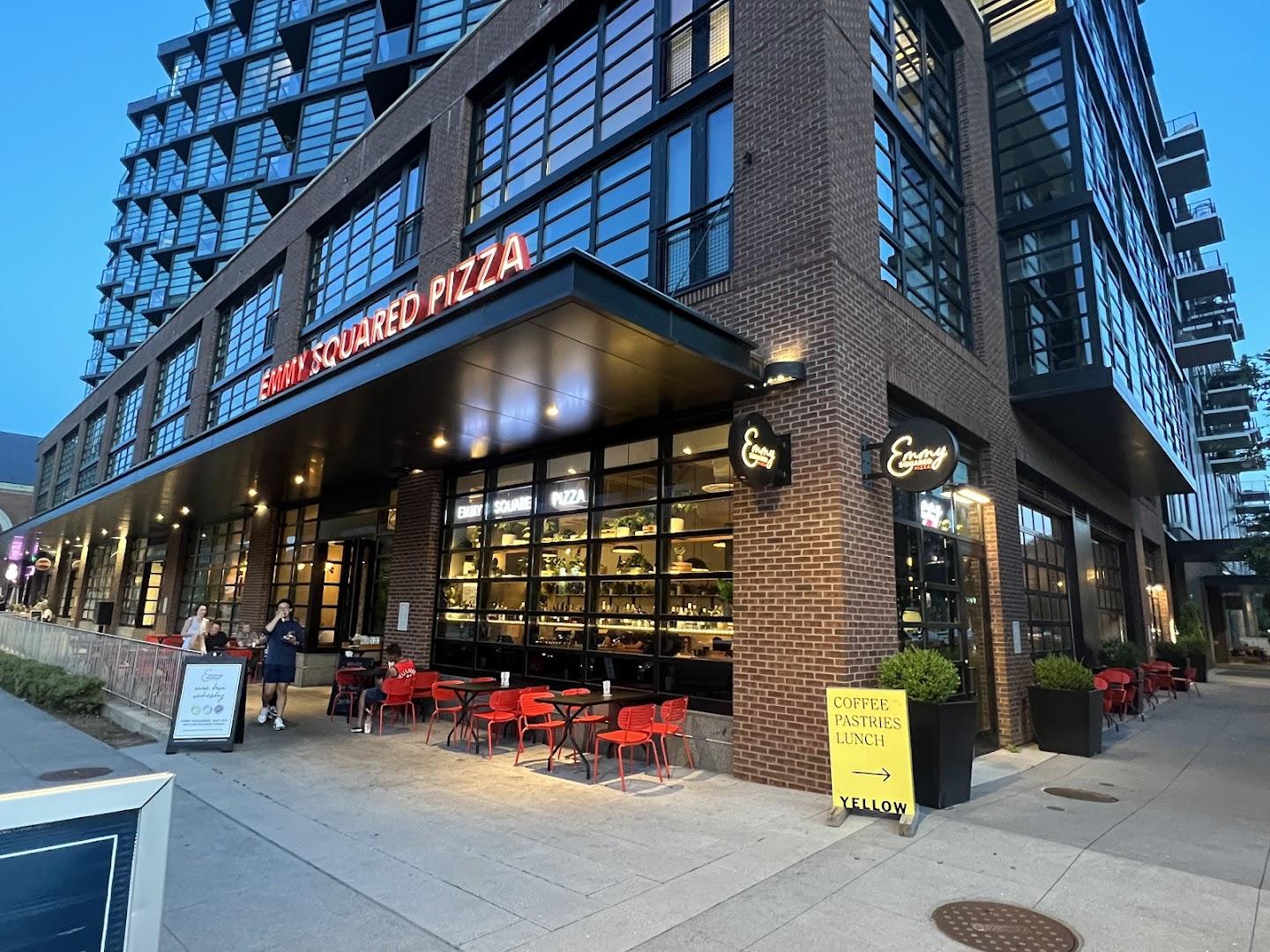 Emmy Squared Pizza: Navy Yard