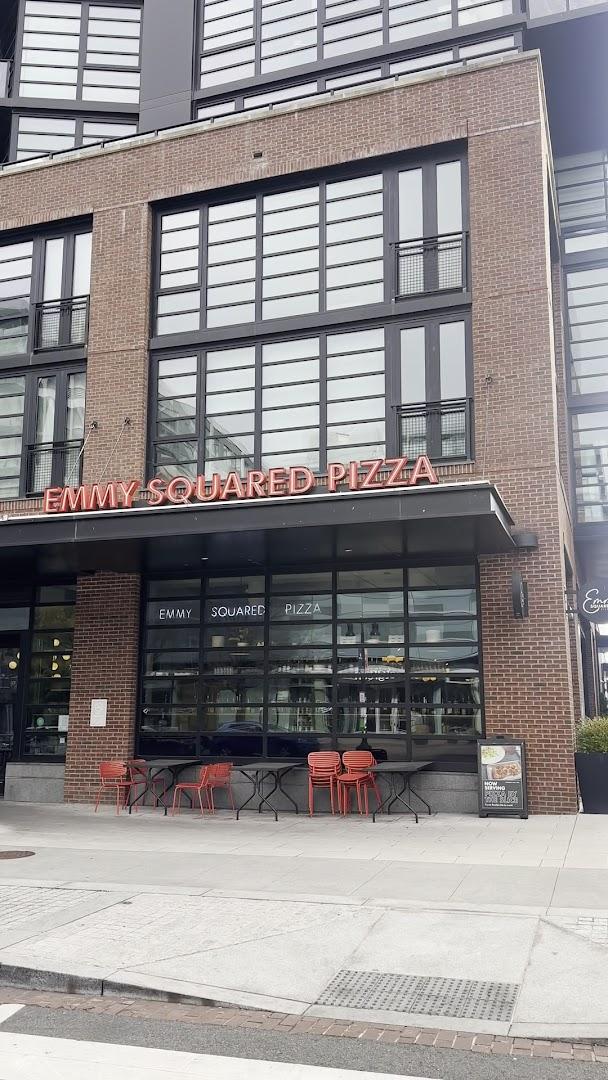 Emmy Squared Pizza: Navy Yard